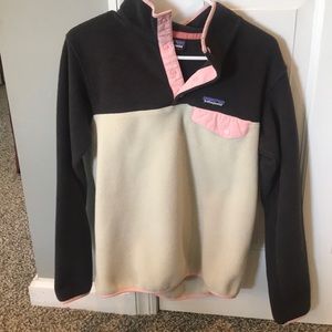 Patagonia half snap fleece in great condition!